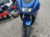 Motocicleta Suzuki RF 600 R 