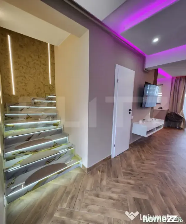 Casă înșiruită, la cheie, garaj, ansamblu inchis, zona T - Floresti (Cluj)