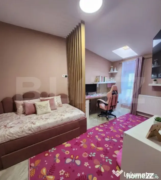 Casă înșiruită, la cheie, garaj, ansamblu inchis, zona T - Floresti (Cluj)