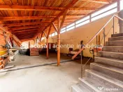 De închiriat spațiu ultracentral, ideal pentru multiple... 