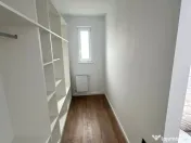 Apartament de închiriat ! 