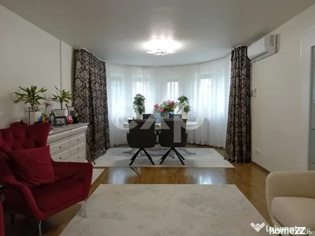 De vanzare vila individuala 6 camere mobilata si utilata Cor