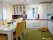 De vanzare vila individuala 6 camere mobilata si utilata Cor 