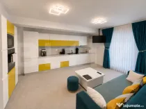 Apartament 2 camere, etaj intermediar, la cheie, cu parcare,