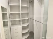 Apartament 2 camere, etaj intermediar, la cheie, cu parcare, 