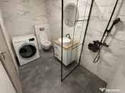 Apartament 2 camere, etaj intermediar, la cheie, cu parcare, 