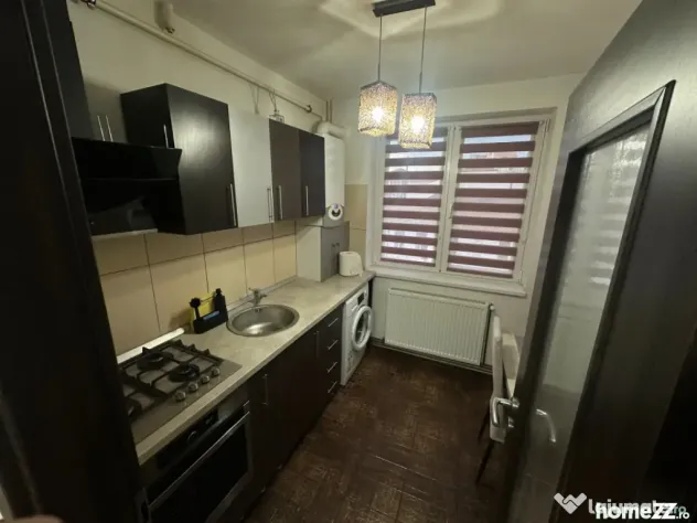 Apartament 3 camere, semidecomandat, 60 mp - Centru! - Craiova (Dolj)