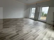 Casa individuala cu garaj - 143 mp Amprenta la sol + 710 mp 