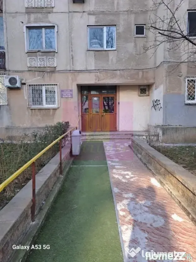 Vanzre apartament 2 camere decomandat Calea Văcărești - Bucuresti (Bucuresti-Ilfov)