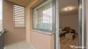 Apartament cu 3 camere, prima închiriere, în zona Tract... 