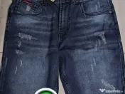 Tricouri și blugi bărbați 