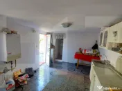 Casă, zona Micalaca 