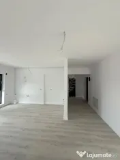 APARTAMENT 2 CAMERE//MRS GRADINILE//PARTER//LOC DE PARCARE 