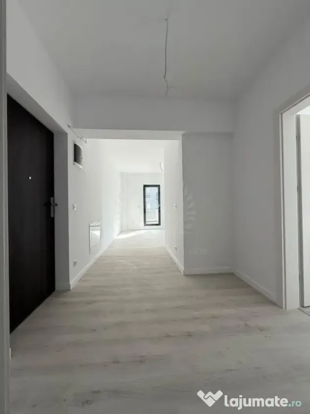 APARTAMENT 2 CAMERE//MRS GRADINILE//PARTER//LOC DE PARCARE