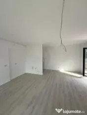 APARTAMENT 2 CAMERE//MRS GRADINILE//PARTER//LOC DE PARCARE 