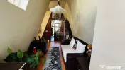Casă / Vilă cu 4 camere de vânzare