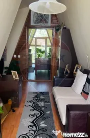 Casă / Vilă cu 4 camere de vânzare 