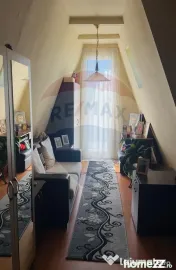 Casă / Vilă cu 4 camere de vânzare