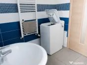 Apartament 2 camere, decomandat - zona Tractorul 