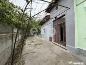 Grădină Botanica 306 mp teren 130 utili 6 camere 8 min met 