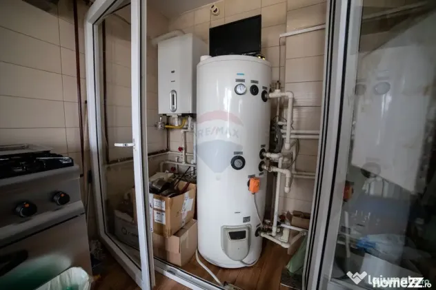 Hotel / Pensiune cu 21 camere de vânzare în zona Fermelor