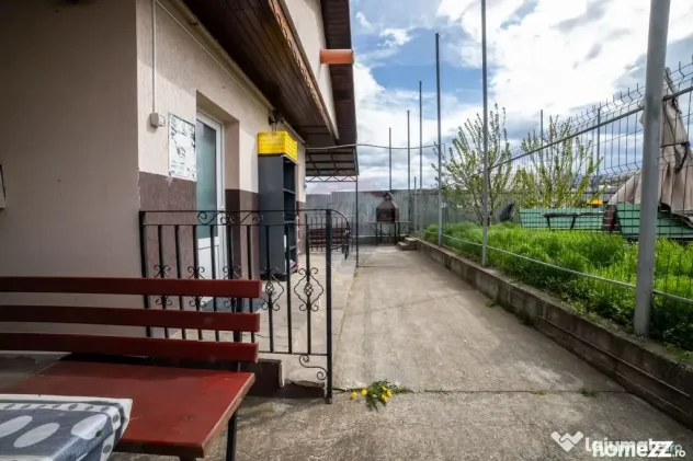 Hotel / Pensiune cu 21 camere de vânzare în zona Fermelor