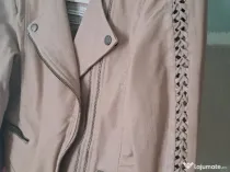 Geaca sport din piele moale impecabila