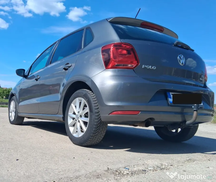 Vând Volkswagen Polo 6R automata model Lounge
