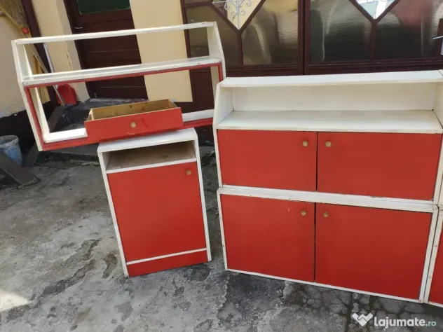 Corpuri mobila bucatarie de calitate , ieftin si negociabil