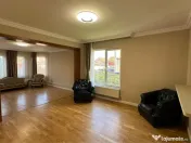 Casă deosebită grandioasă 