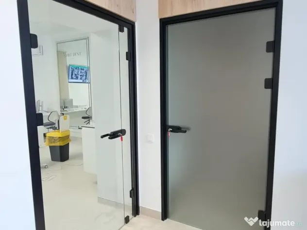 Usi interior, compartimentari din sticla securizata