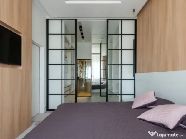 Usi interior, compartimentari din sticla securizata