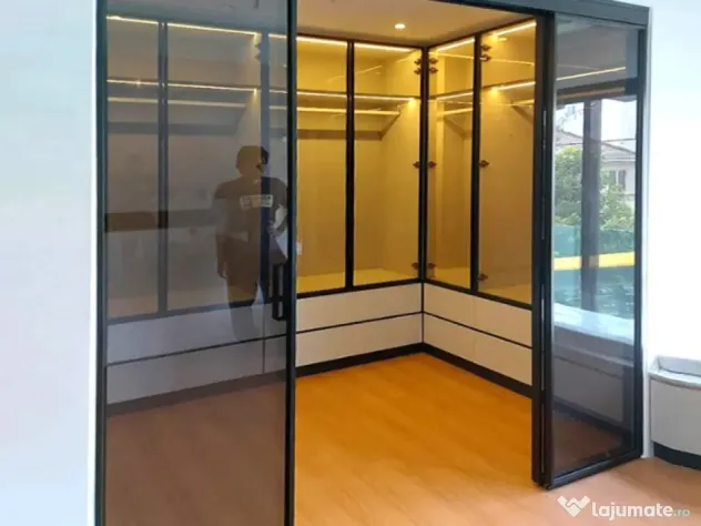 Usi interior, compartimentari din sticla securizata