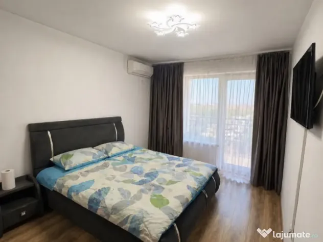 De vanzare Apartament 3 camere Complet mobilat si utilat Alunului