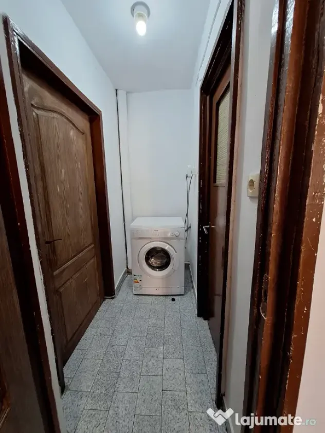 Se oferă spre închiriere apartament cu 2 camere- zona Lido-9 Mai Târgu Jiu