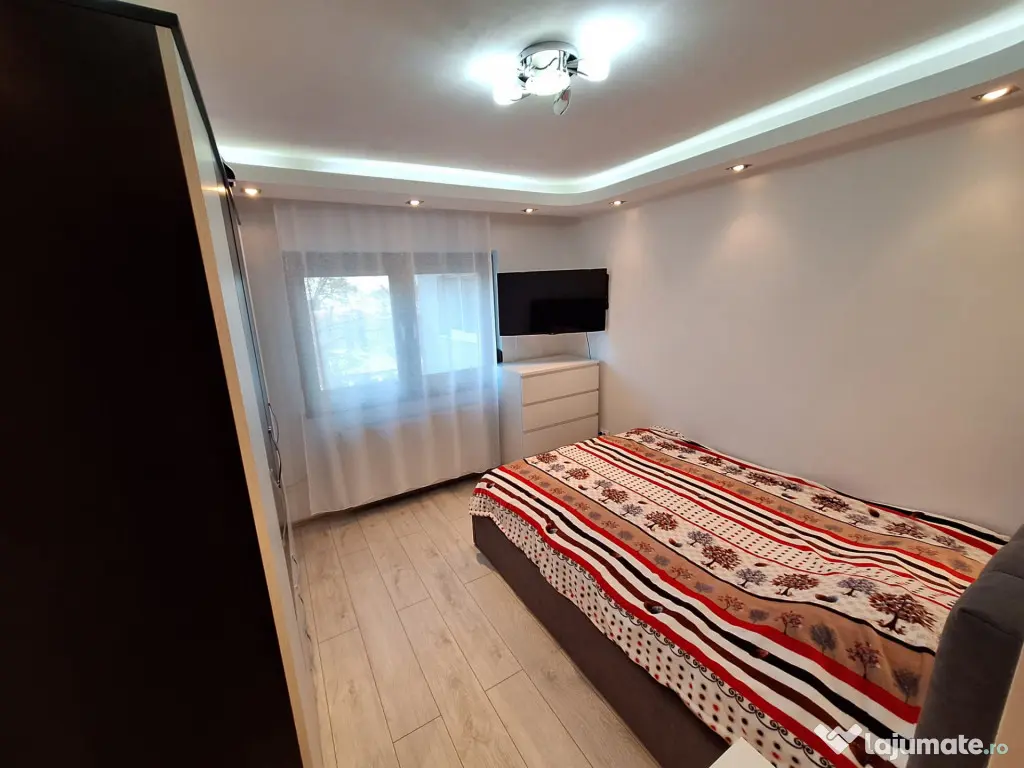 Apartament 3 camere Renovat in Totalitate, Dorobantilor - et