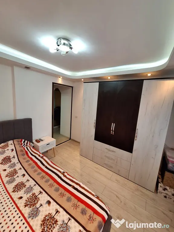 Apartament 3 camere Renovat in Totalitate, Dorobantilor - et
