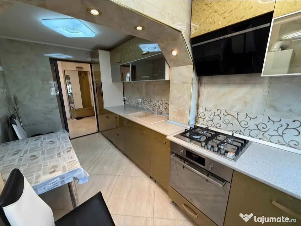 Apartament 3 camere Renovat in Totalitate, Dorobantilor - et