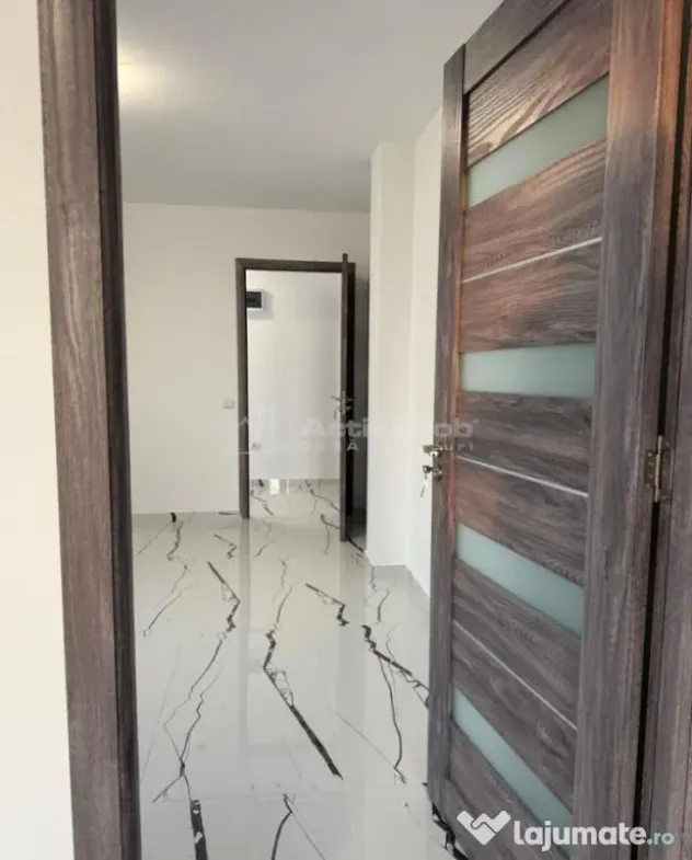 Casa pe parter cu 3 camere-Mutare imediata -Teren 800 mp-Asf
