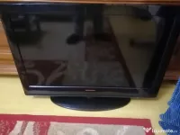 TV Grundig 32XLC 81cm 
