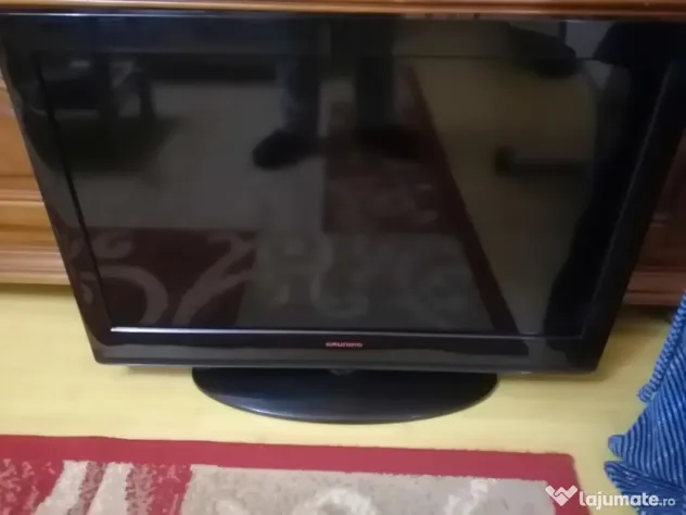 TV Grundig 32XLC 81cm
