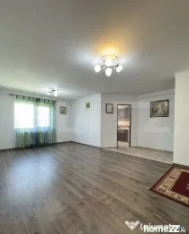 Apartament 2 camere, 56 mp, etaj 1, parcare, orientare S-V,