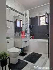 Vanzare casa moderna cu piscina si zona de fitness --Miha... 