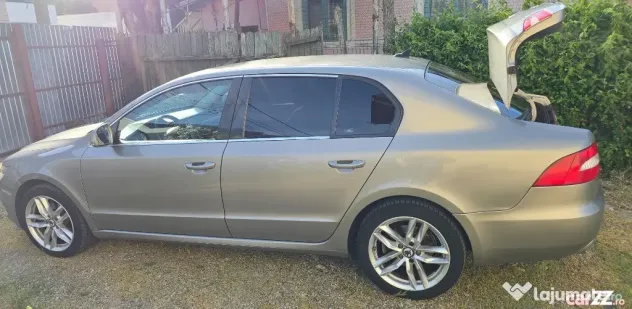 Skoda Superb 2, 2013