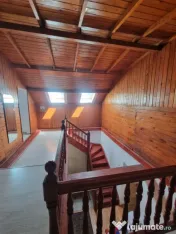 Vilă de vânzare în Bușteni – lângă pârtia Kalinderu 