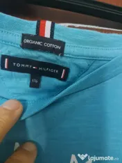 pantalon scurt plus un tricou 