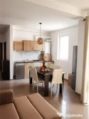 Dumbravita / Parter cu Balcon 