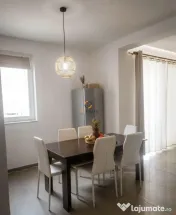 Dumbravita / Parter cu Balcon 