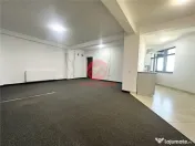 Spatiu Comercial 70 mp, Etaj 3, zona Brotacei 