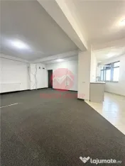 Spatiu Comercial 70 mp, Etaj 3, zona Brotacei 